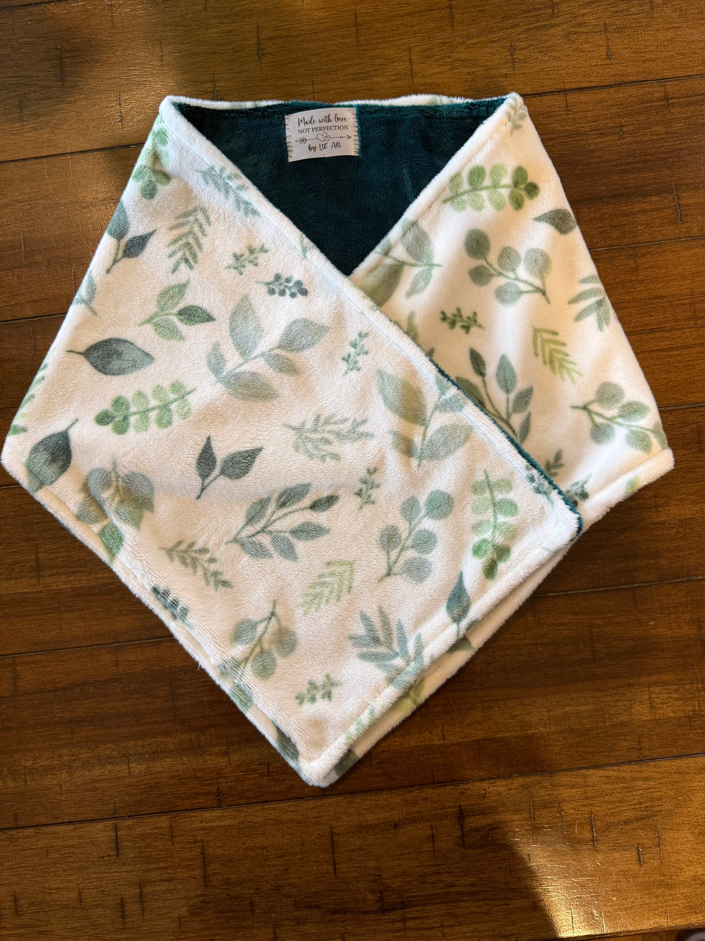 Eucalyptus Cowl Scarf