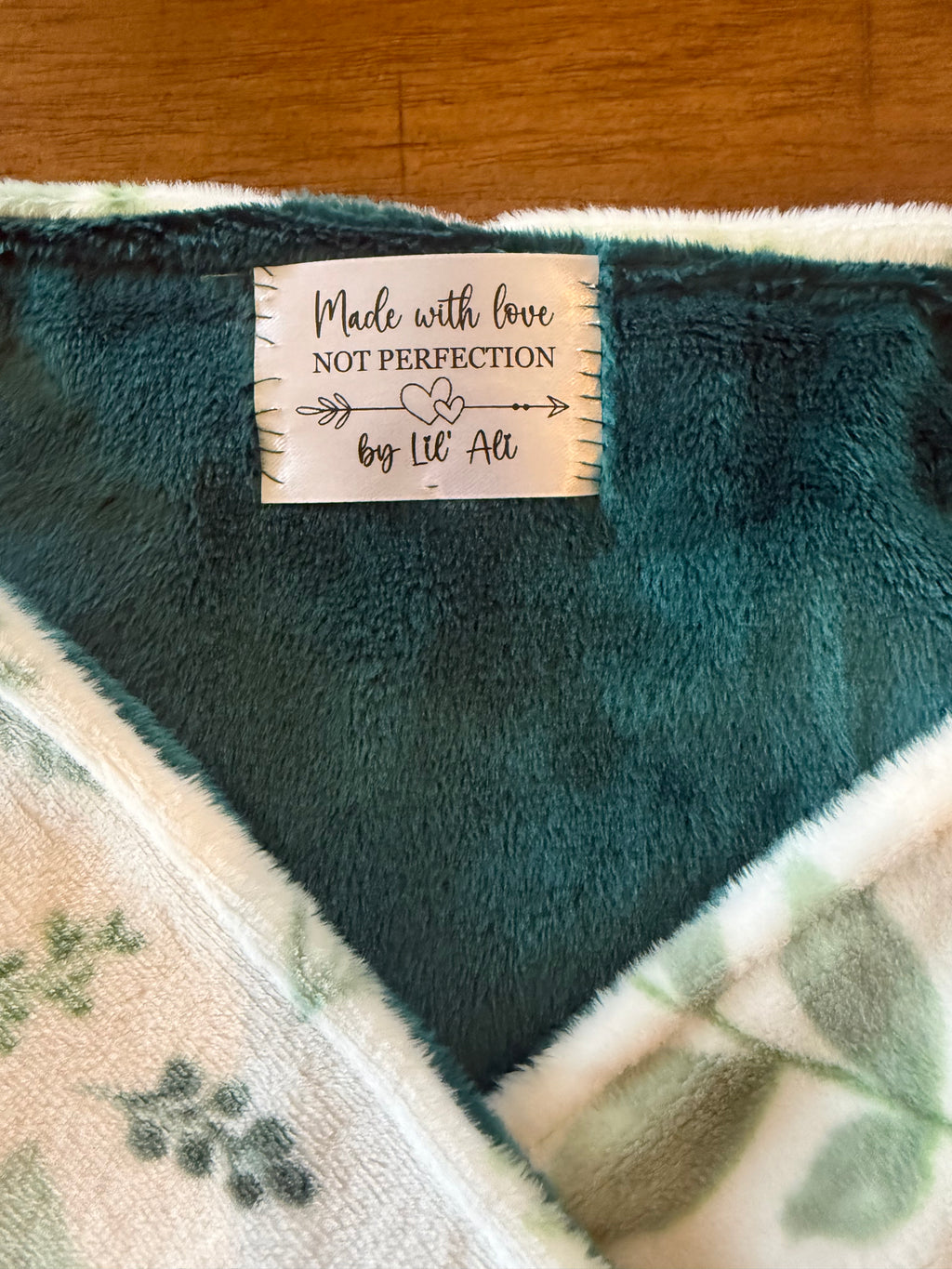 Eucalyptus Cowl Scarf