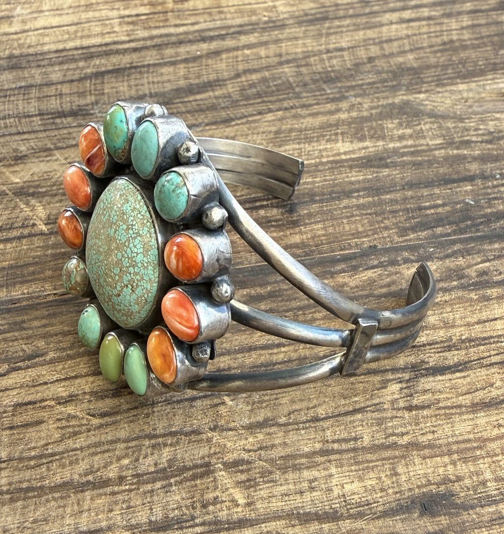 Multi Mine Cluster Cuff