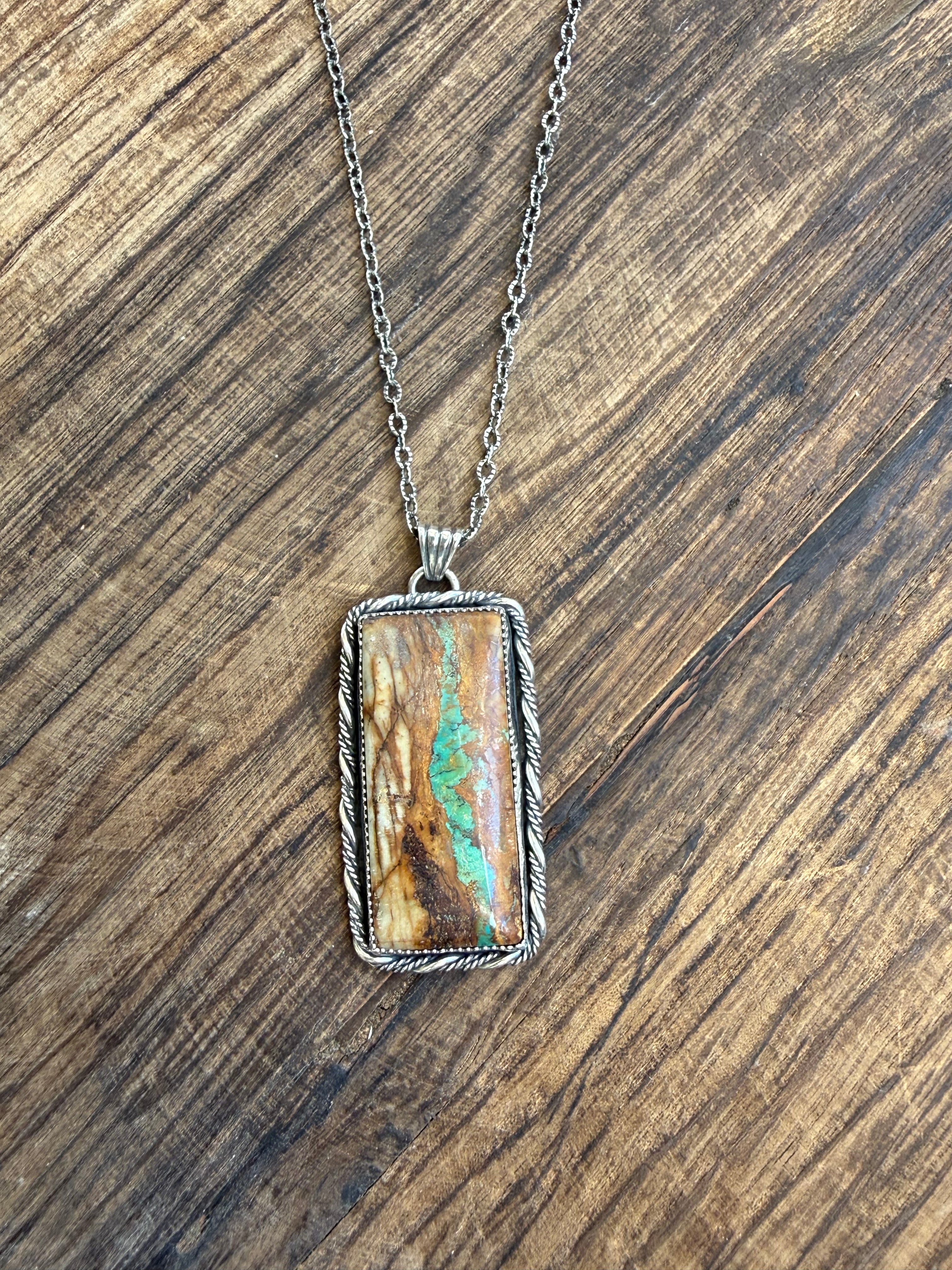 Royston Ribbon Pendant