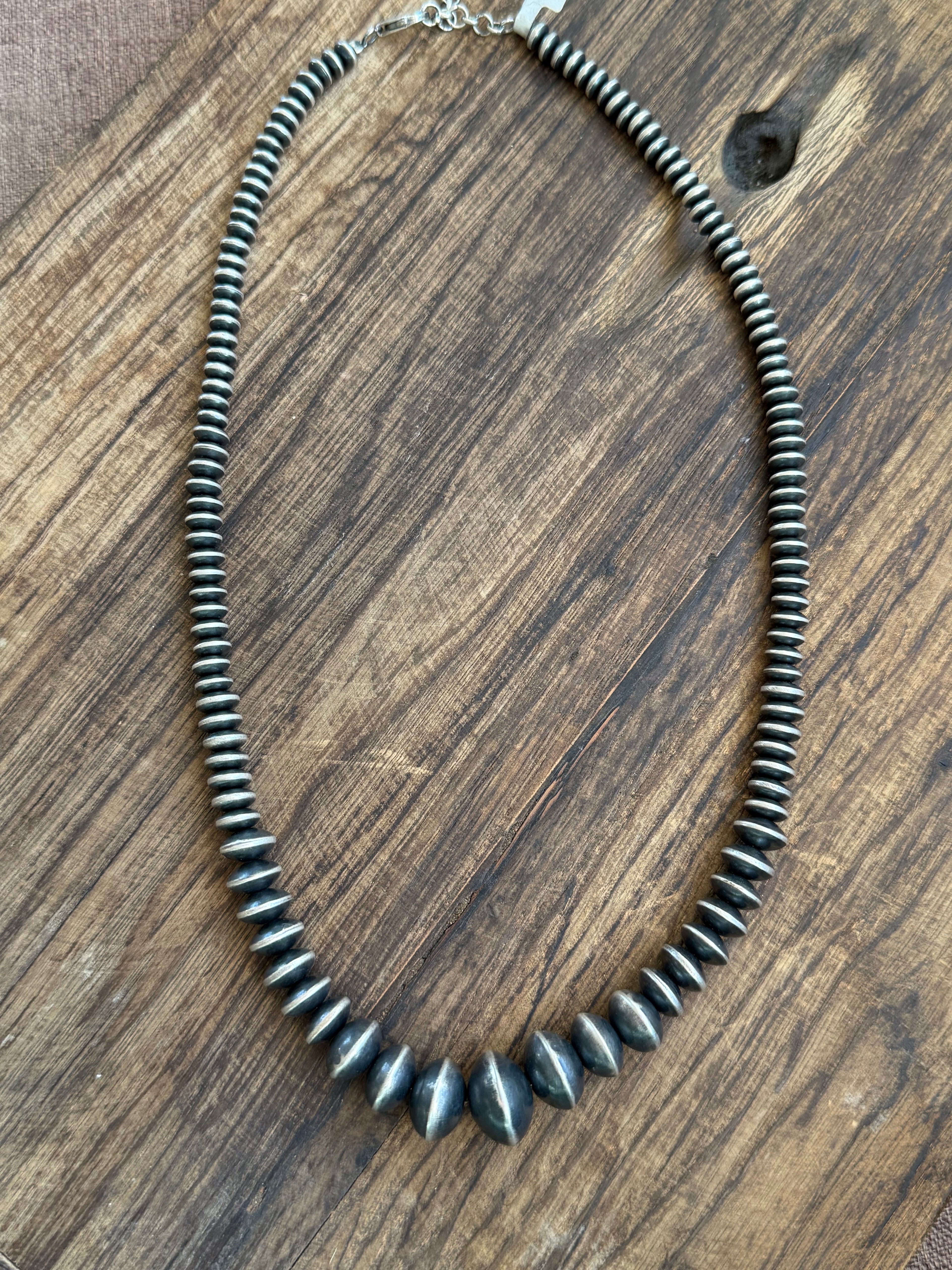 20" Handmade Graduated Saucer Beads